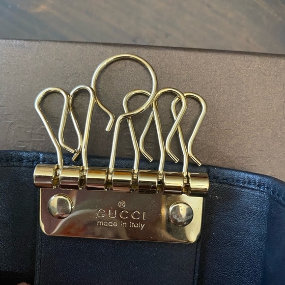 Gucci red & blue sherryline key holder - Picture 9 of 12